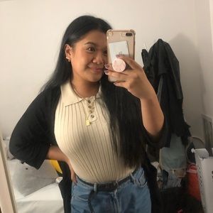 Meet your Posher, Andrea